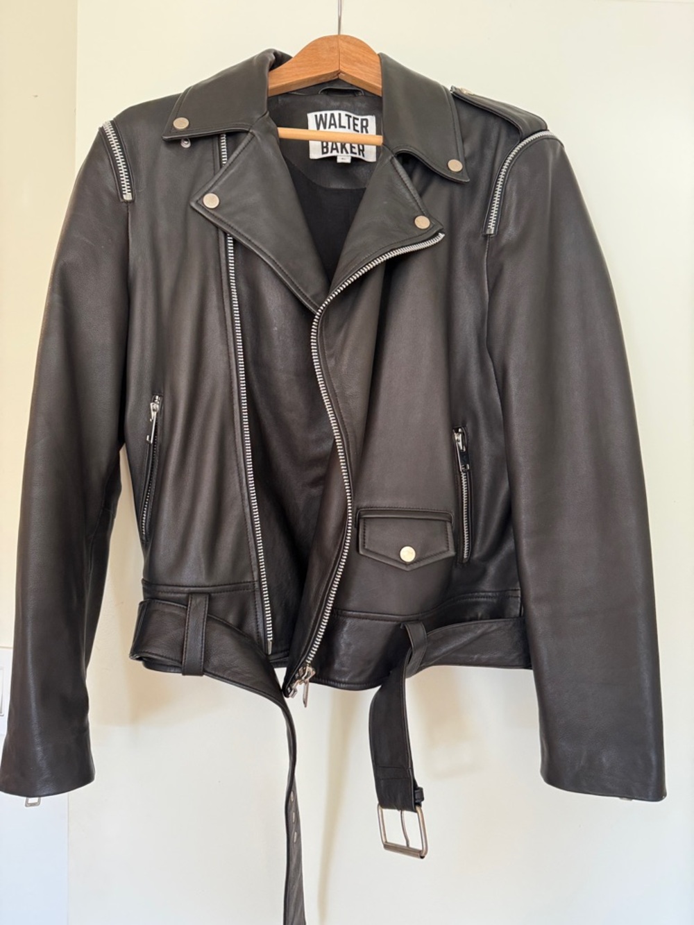 Walter Baker Black Leather Asymmetrical Moto Jacket Size L